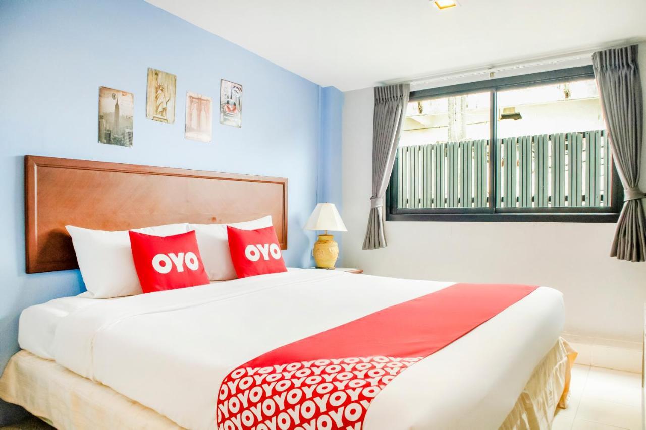 Oyo 501 At Night Hostel Phuket Exterior photo